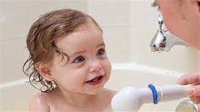 تحذيرات من وجود بعض المواد الضارة بشامبو وسائل استحمام الأطفال