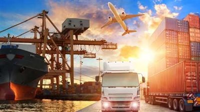 مصر.. إشادة بقرار مد الفترة التسجيل المسبق للشحنات بالموانئ الجوية 