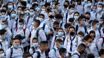 مصر.. وزير التعليم يحسم الجدل حول تأجيل الدراسة