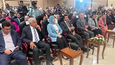 مصر.. إشادة كبيرة بصالون 