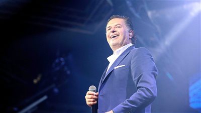 راغب علامة يفتتح حفلات 