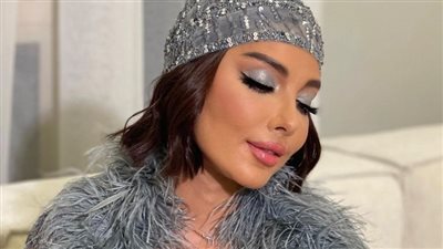 بفستان مميز.. إطلالة جديدة للفنانة