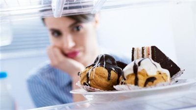 خبيرة تكشف عن عوامل تساعد في التخلص من الوزن الزائد