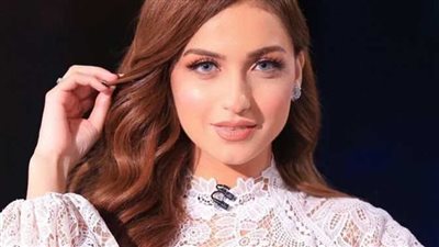 بعد تصدرها التريند.. من هي الإعلامية المصرية ياسمين عز؟