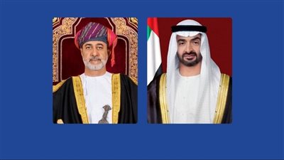 سلطان عمان يستقبل رئيس دولة الإمارات في قصر 