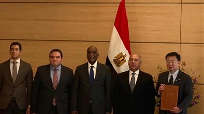 وزير النقل يسلم رسالة من السيد رئيس الجمهورية إلى رئيس الوزراء الياباني