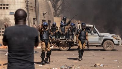 عاجل.. إطلاق نار في محيط القصر الرئاسي بعاصمة بوركينا فاسو مع توقف بث التلفزيون الحكومي