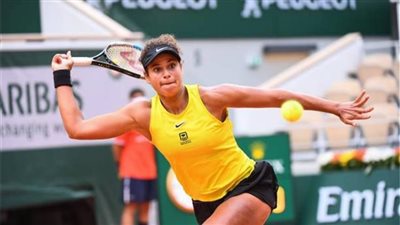 المصرية ميار شريف تتوج ببطلولة بارما المفتوحة للتنس