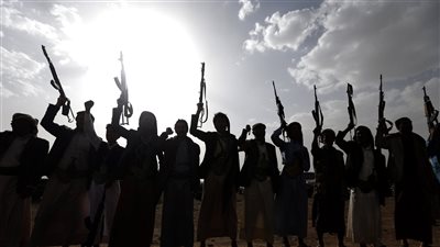 ضربة أمريكية للحوثيين.. تدمير صاروخ مضاد للسفن بالبحر الأحمر قبل إطلاقه (انفوجراف)