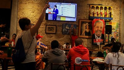 تقدم بولسونارو في الفرز الأولي بالانتخابات الرئاسية البرازيلية