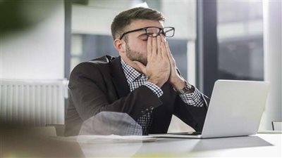 دراسة: الإجهاد اليومي وأحداث الحياة المؤلمة تؤدي إلى إضعاف مزيج الخلايا المناعية