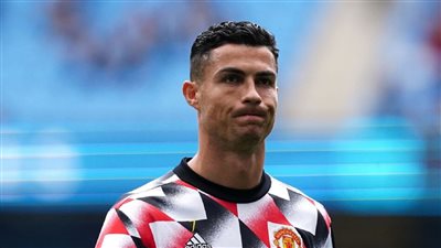 مانشستر يونايتد يمنح رونالدو الضوء الأخضر للرحيل