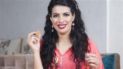  الممثلة المغربية مونية لمكيمل تتحدث عن بداياتها المسرحية.. وتكشف مفاجأة (فيديو)