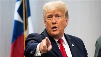 ترامب يطالب المحكمة العليا الأمريكية بالتدخل في قضية وثائق 