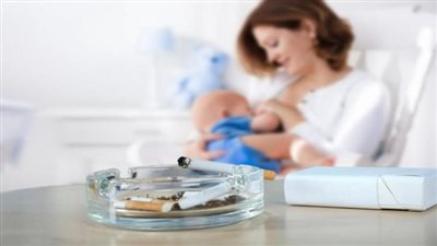 أحذري.. النيكوتين يحد من كمية إدرار اللبن للطفل