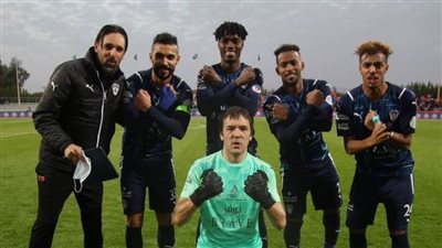 مواعيد مباريات اليوم الجمعة والقنوات الناقلة