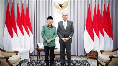 نائب رئيس جمهورية إندونيسيا يستقبل السفير المصري في جاكرتا