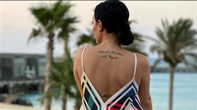 ميرهان حسين تشارك جمهورها جلسة تصوير جريئة لأحدث إطلالاتها بالصحراء (صور)