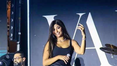  روبي تخطف الأنظار على خشبة المسرح.. وتتصدر محركات البحث (فيديو)