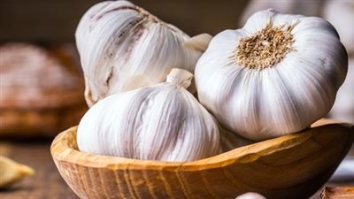  دراسة جديدة: تناول الثوم يمكن أن يكون مفتاحا لتعزيز صحة الأمعاء 