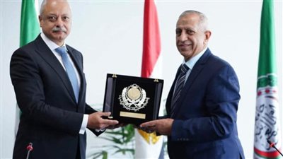 تنظيم زيارة لسفراء الدول الآسيوية إلى مقر الأكاديمية العربية للعلوم والتكنولوجيا والنقل البحري