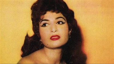 نالت لقب أحسن راقصة في العالم.. من هي الفنانة نعيمة عاكف؟