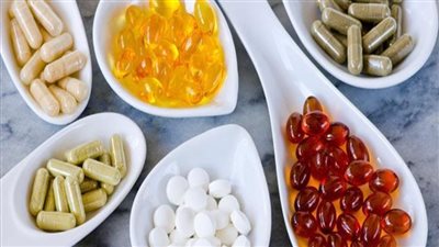 خبراء يكشفون عن الفيتامينات التي تساهم كثيرا في تخفيض الوزن