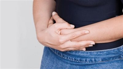  العلاقة بين الملامح الجزيئية والأعراض السريرية لسرطان المبيض