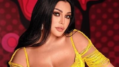  الفنانة هيفاء وهبي تكشف عن الشخصية التي تتمنى تجسيدها في عمل فني (فيديو)