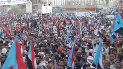 مليونية الخلاص بسيئون حضرموت تشدد في بيانها على التمسك بما نص عليه بيان عدن التاريخي