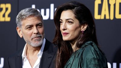 النجم الأمريكي جورج كلوني يتحدث عن فارق العمر مع زوجته أمل كلوني