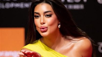  النجمة المصرية ياسمين صبري ترفض فكرة الزواج عبر 