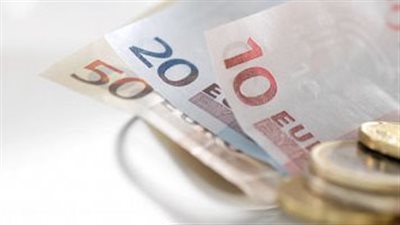 سعر اليورو في مصر اليوم الأحد 16_10_2022