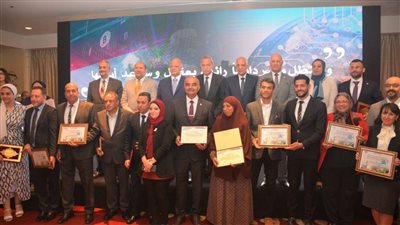 مصر.. جامعة عين شمس تفوز بالمراكز الأولى في المؤتمر الاقليمي للمشروعات الخضراء الذكية