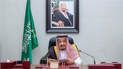  العاهل السعودي يوضح ملامح السياستين الداخلية والخارجية للمملكة