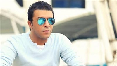  الفنان مصطفى كامل: أغاني المهرجانات مثل المخدرات تفسد النشء