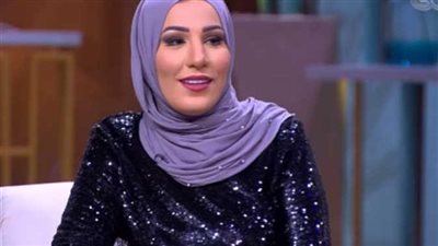 الفنانة الأردنية نداء شرارة تتعرض لواقعة تنمر على شكلها وملامحها
