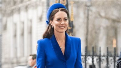  الأزرق الكوبالت يتربع على عرش ألوان الموضة النسائية