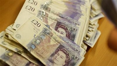 سعر الجنيه الاسترليني في مصر اليوم السبت 22_10_2022