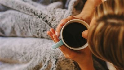 هل القهوة تسبب ضعف المبايض؟.. فشل التلقيح الصناعي