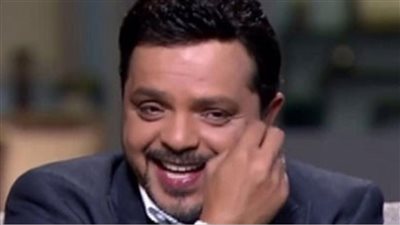 الفنان المصري محمد هنيدي يعقب على موقف غريب جمع إليسا ونانسي عجرم