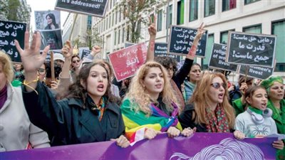 تظاهرة كبيرة في برلين دعما للمحتجين في إيران