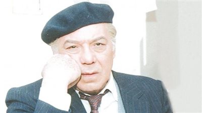  النجمة المصرية رانيا فريد شوقي تنشر صورة نادرة مع والدها