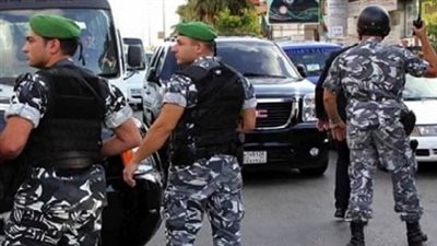  الجهات الأمنية في لبنان تحجقق في واقعة تسمم عشرات الأشخاص