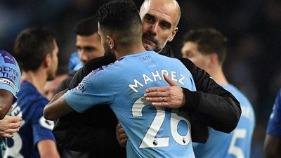 مدرب مانشستر سيتي ينتقد جناحه الجزائري رياض محرز بطريقة غير مباشرة (الأسباب)