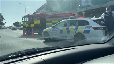  مشاهد مخيفة تتحاصر مكتب رئيسة وزراء نيوزيلندا جاسيندا أردرن (صور)