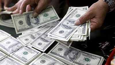 الدولار يسجل أعلى مستوى في التاريخ مقابل الجنيه المصري