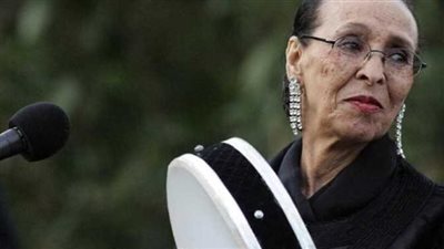 بعد تصدرها التريند.. من هي الحاجة الحمداوية؟