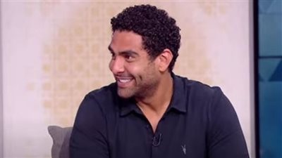 النجم المصري محمد الكيلاني يكشف عن جوانب في شخصية الفنانة رانيا يوسف (فيديو)