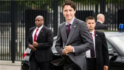 رئيس الوزراء الكندي يؤيد مسيرة محتجّين في العاصمة أوتاو دعمًا للحركة الاحتجاجيّة في إيران 